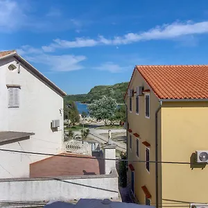 Hotel Sansegus, Susak